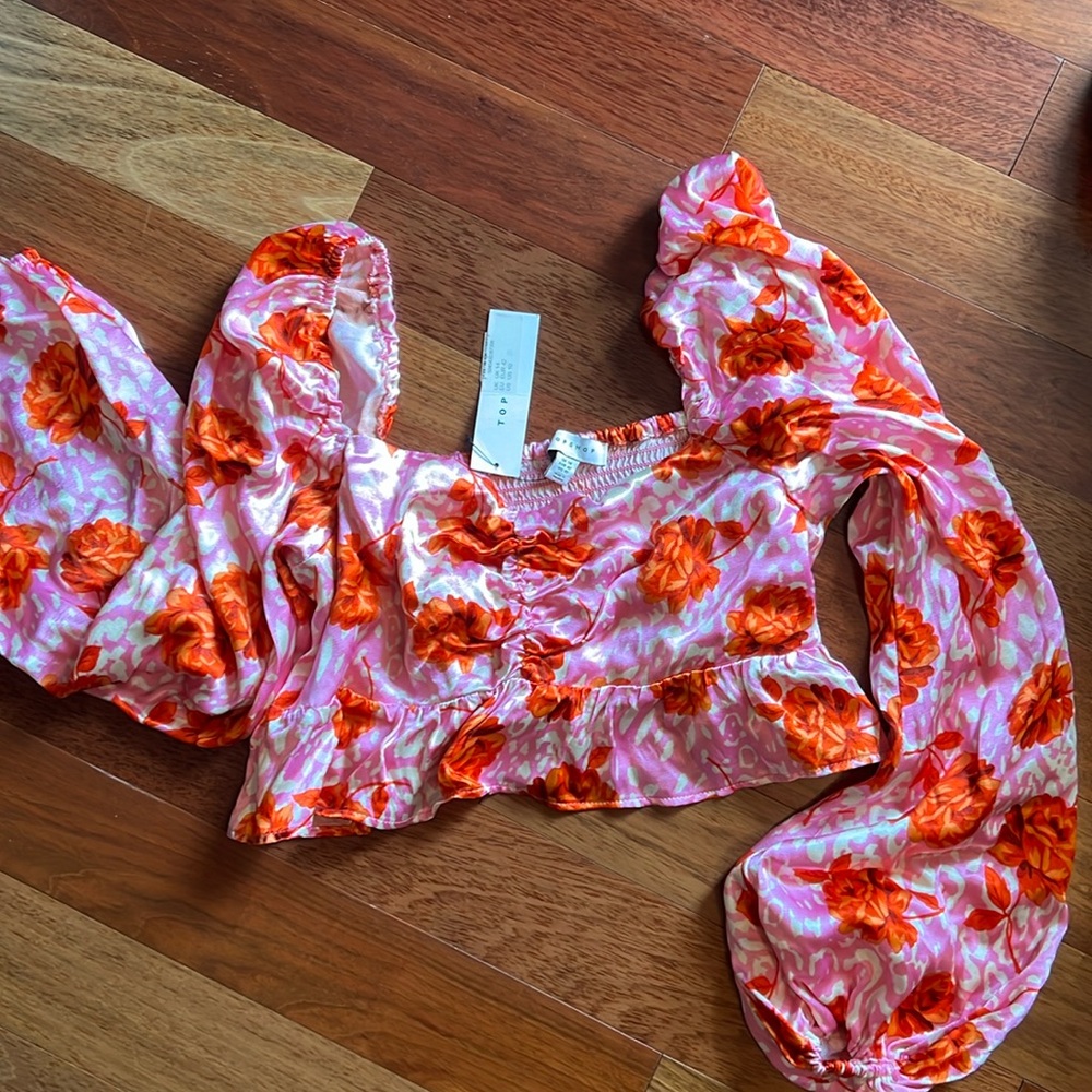 NWT top